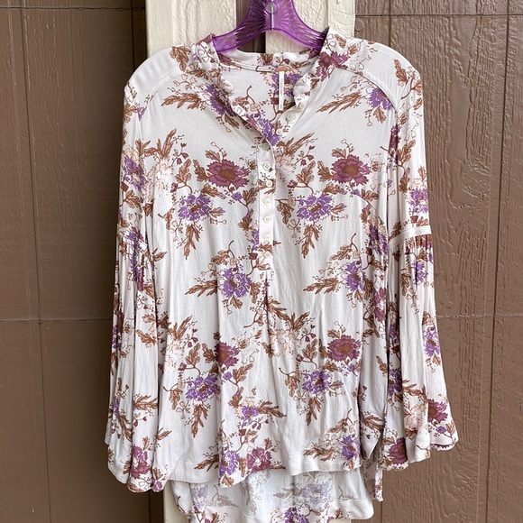Tops - Free People Blouse